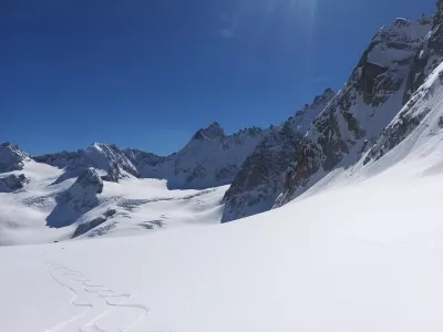 L'autre route en 6 jours: Chamonix-Zermatt raid mythique en ski de randonnée - Azimut Ski Bike Mountain - www.azimut.ski