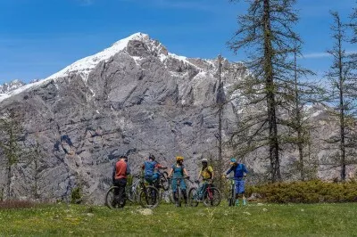 VTT Enduro - Exploration des Ecrins  - Azimut Ski Bike Mountain - www.azimut.ski