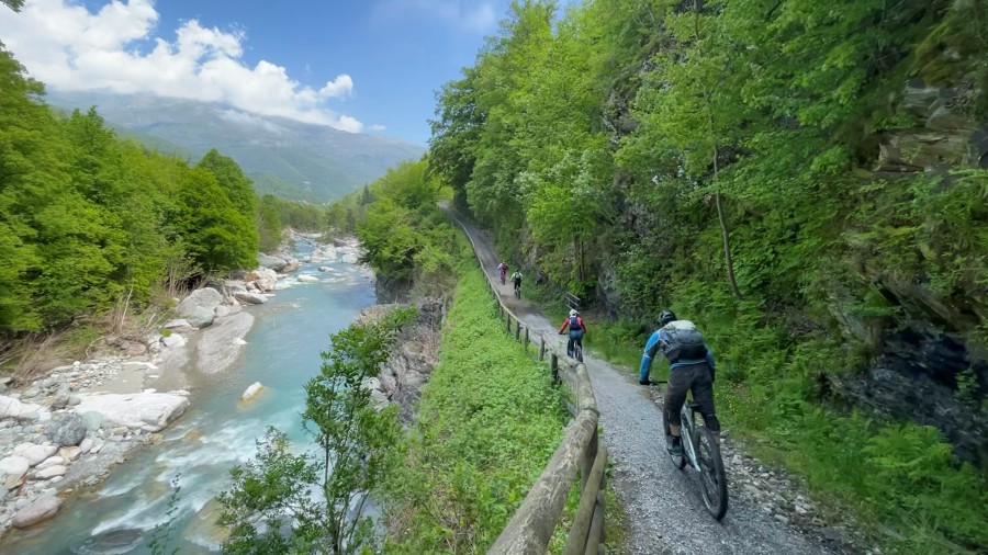 VTT itinérance - Alpes Ligures à la Mer,  Italie - déposes navette!