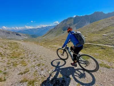 E-bike liberty - Crossing the Alps: Briançon - Menton - Azimut Ski Bike Mountain - www.azimut.ski