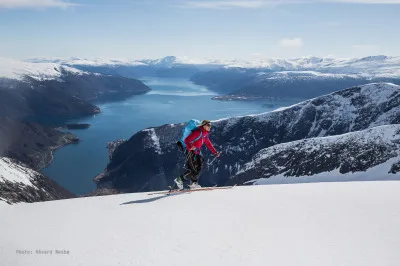 Ski touring in the heart of the Sognefjord - Western Norway - Azimut Ski Bike Mountain - www.azimut.ski