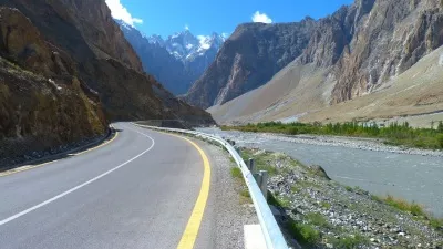 Pakistan - Route de la Soie / Karakoram Highway (KKH) - Gravel Bike, vélo de route - Azimut Ski Bike Mountain - www.azimut.ski