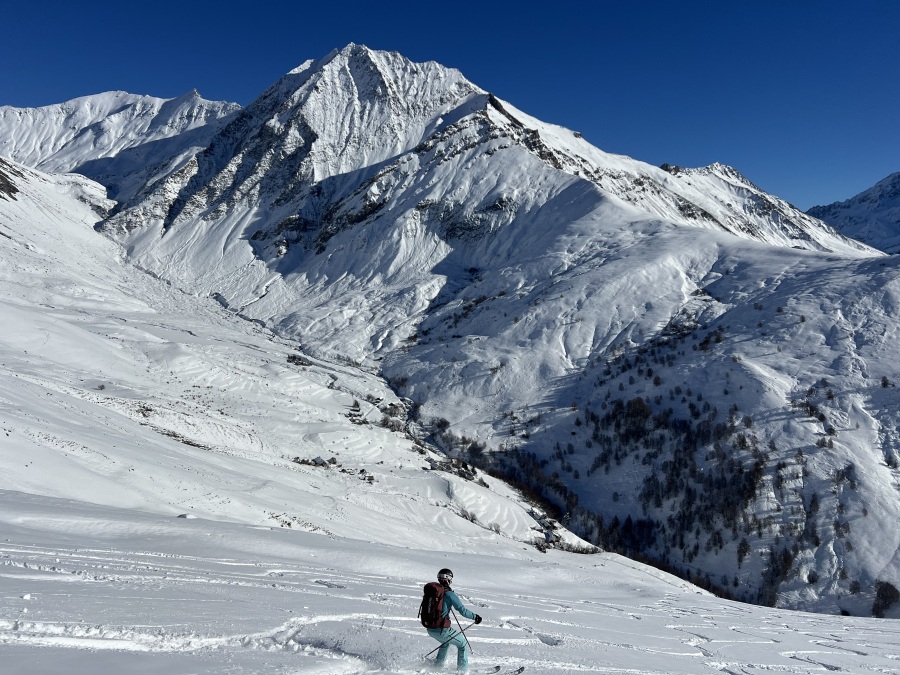 Itinérance ski de rando face à la Meije 