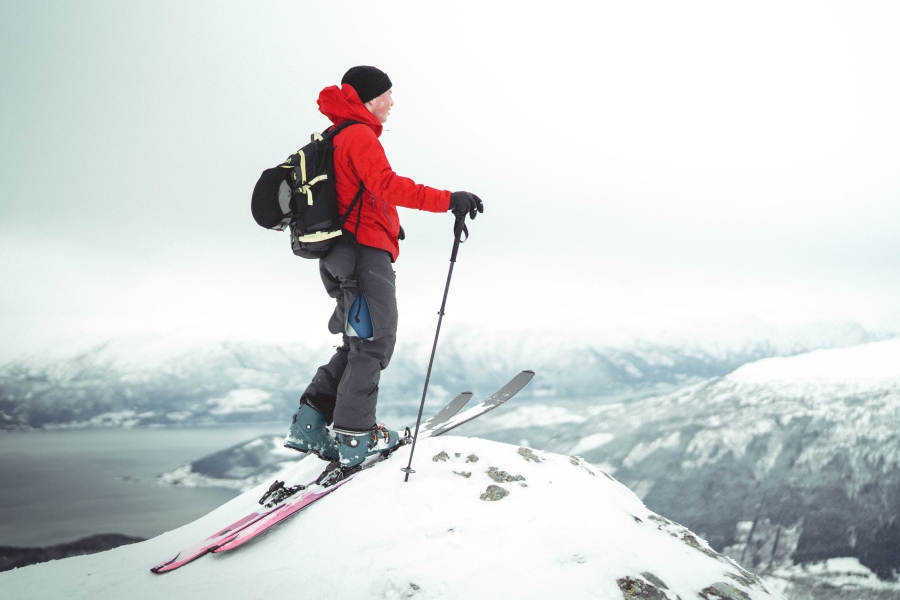 Ski touring in the heart of Sognefjord - Southern Norway