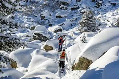 Girls' ski touring in the Southern Alps - Azimut Ski Bike Mountain - www.azimut.ski