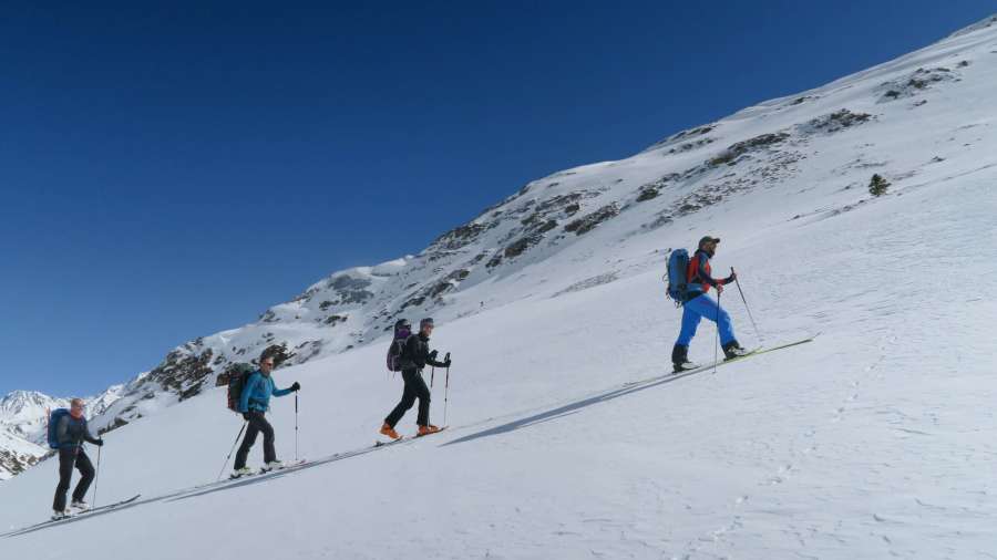 raid ski de randonnee chamonix zermatt